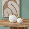 Figura Manzana Cerámica 29Cm Blanco Arena y Oro - Imagen 2